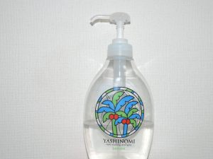 サラヤのヤシノミ洗剤の写真です! サラヤのヤシノミ洗剤の写真です!